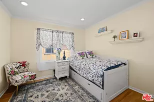 12052 Laurel Terrace Dr, Studio City, CA 91604 - Photo 19