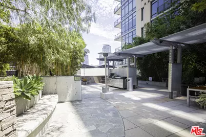 1111 S Grand Ave #706, Los Angeles, CA 90015 - Photo 21
