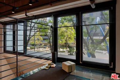 330 W 11th St #104, Los Angeles, CA 90015 - Photo 11