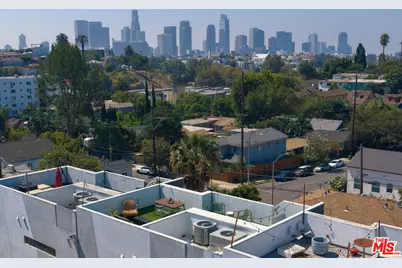 2204 Rosey Way, Los Angeles, CA 90026 - Photo 3