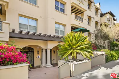 5037 Rosewood Ave #301, Los Angeles, CA 90004 - Photo 25
