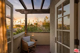913 Amoroso Pl, Los Angeles, CA 90291 - Photo 35