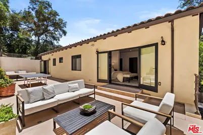 8836 Wonderland Ave, Los Angeles, CA 90046 - Photo 51