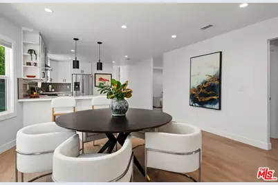 2942 Hillcrest Dr, Los Angeles, CA 90016 - Photo 13