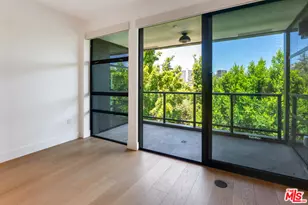 10777 Wilshire Blvd, Los Angeles, CA 90024 - Photo 15