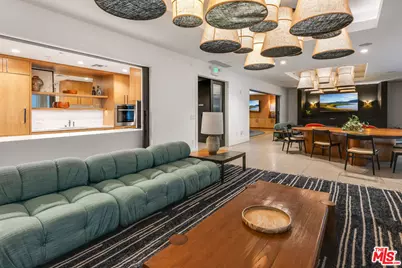 10777 Wilshire Blvd #405, Los Angeles, CA 90024 - Photo 7