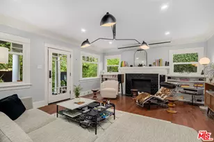 7030 De Longpre Ave, Los Angeles, CA 90028 - Photo 7