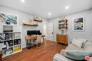 7030 De Longpre Ave, Los Angeles, CA 90028 - Photo 23