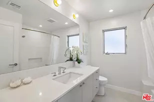 3000 Dona Emilia Dr, Los Angeles, CA 91604 - Photo 19