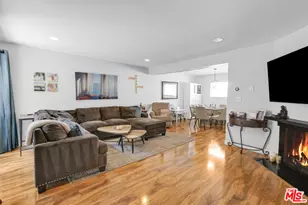 18550 Hatteras St, Tarzana, CA 91356 - Photo 13