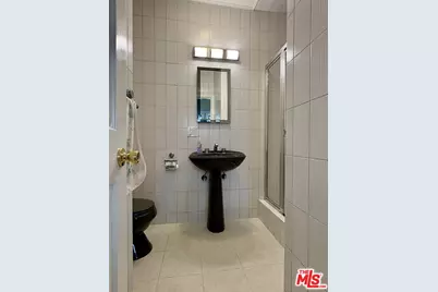 414 N Las Palmas Ave, Los Angeles, CA 90004 - Photo 41