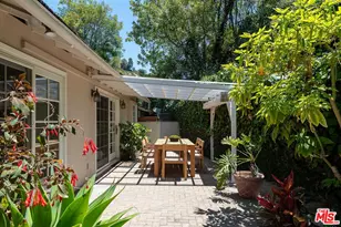 3931 Woodcliff Rd, Sherman Oaks, CA 91403 - Photo 23