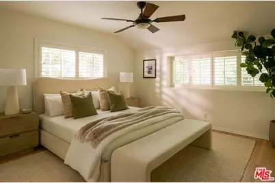 3931 Woodcliff Rd, Sherman Oaks, CA 91403 - Photo 13