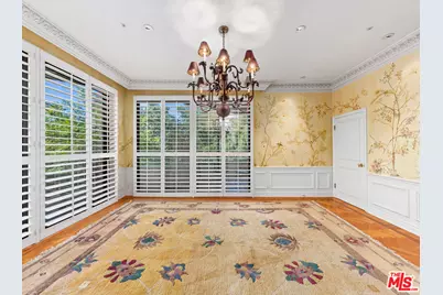 450 N Maple Dr #401, Beverly Hills, CA 90210 - Photo 9