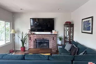 28735 Citrus Pl, Santa Clarita, CA 91390 - Photo 19