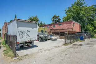 612 E 83rd St, Los Angeles, CA 90001 - Photo 11