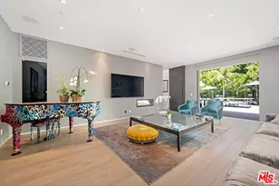 9570 Sunset Blvd, Beverly Hills, CA 90210 - Photo 15