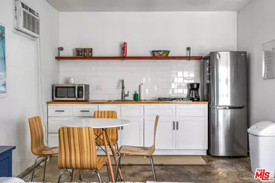 2702 Thurman Ave, Los Angeles, CA 90016 - Photo 21