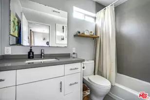 2702 Thurman Ave., Los Angeles, CA 90016 - Photo 17