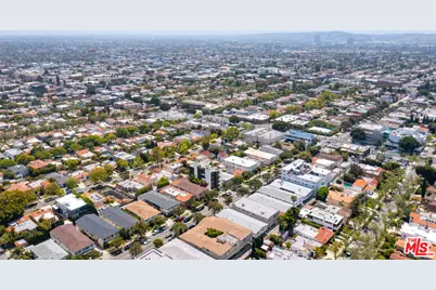 332 S Doheny Dr, Beverly Hills, CA 90211 - Photo 5