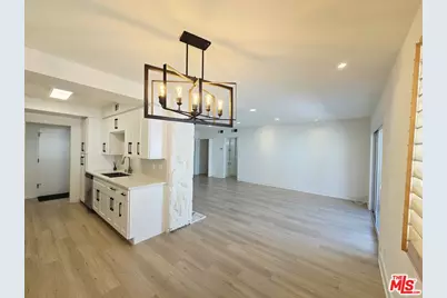 1262 S Barrington Ave #204, Los Angeles, CA 90025 - Photo 7
