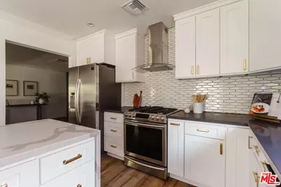 5838 Natick Ave, Sherman Oaks, CA 91411 - Photo 13