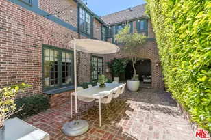 560 S Bronson Ave, Los Angeles, CA 90004 - Photo 15