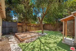 1519 Glyndon Ave, Venice, CA 90291 - Photo 13