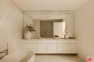 9000 W 3rd St, Los Angeles, CA 90048 - Photo 17