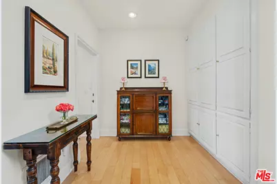 12544 The Vista, Los Angeles, CA 90049 - Photo 21