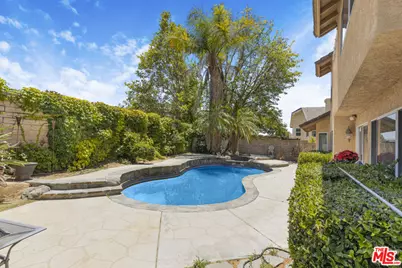 28674 Kathleen Ave, Santa Clarita, CA 91390 - Photo 31