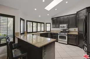 28674 Kathleen Ave, Santa Clarita, CA 91390 - Photo 11