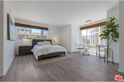 245 Hollister Ave #1, Santa Monica, CA 90405 - Photo 19