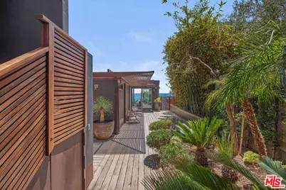 24956 Malibu Rd, Malibu, CA 90265 - Photo 1