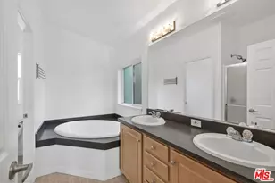 23777 Mulholland Hwy, Calabasas, CA 91302 - Photo 23