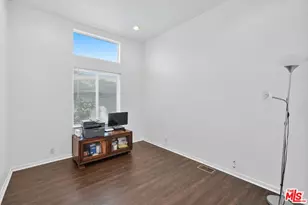 23777 Mulholland Hwy, Calabasas, CA 91302 - Photo 29