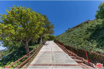 2059 Kenilworth Ave, Los Angeles, CA 90039 - Photo 71