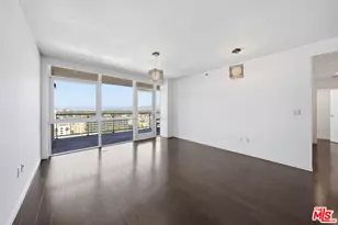 3785 Wilshire Blvd, Los Angeles, CA 90010 - Photo 13
