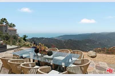 231 Loma Metisse Rd, Malibu, CA 90265 - Photo 15