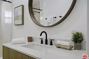 6018 S Harcourt Ave, Los Angeles, CA 90043 - Photo 19