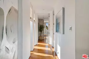 49 Brooks Ave, Venice, CA 90291 - Photo 9