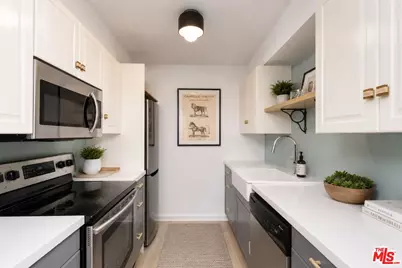 201 Ocean Ave #305B, Santa Monica, CA 90402 - Photo 11