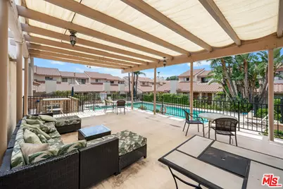 10444 Canoga Ave #26, Chatsworth, CA 91311 - Photo 3