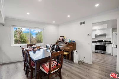 10444 Canoga Ave #26, Chatsworth, CA 91311 - Photo 5