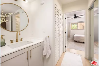 1000 S Westgate Ave #216, Los Angeles, CA 90049 - Photo 13