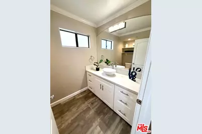 1403 W Santa Cruz St, Los Angeles, CA 90732 - Photo 15