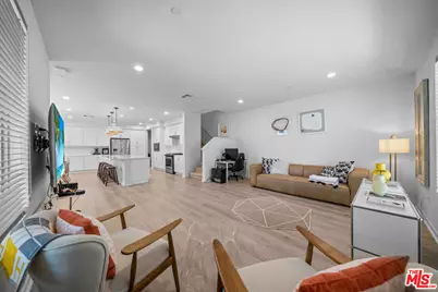 162 Novel, Irvine, CA 92618 - Photo 3