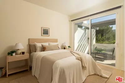 1692 Michael Ln, Los Angeles, CA 90272 - Photo 25