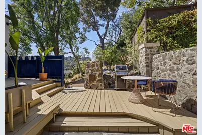 2614 Rutherford Dr, Los Angeles, CA 90068 - Photo 31