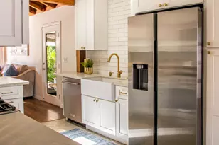 5310 W 82nd St, Los Angeles, CA 90045 - Photo 9